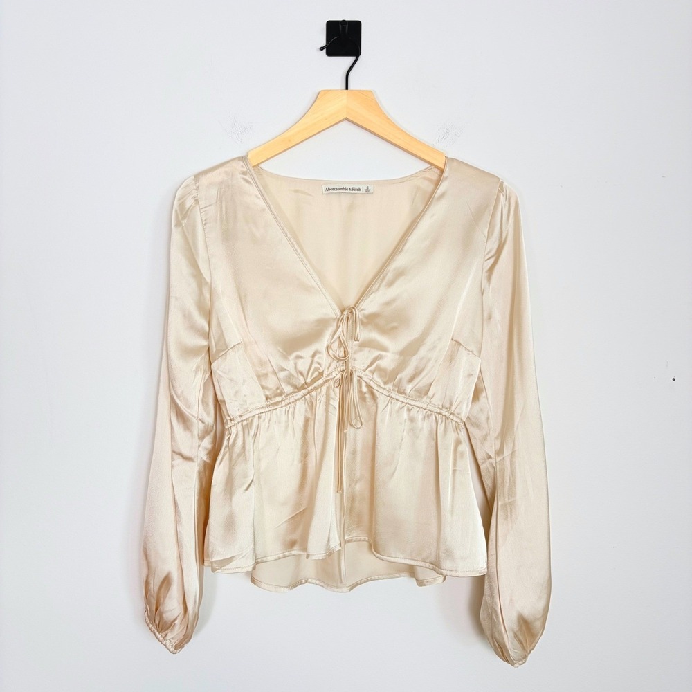 Abercrombie Fitch Satin Peplum Blouse Cream V Neck Long Sleeve Tie Front Small - Picture 2 of 6